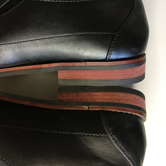 DARBY Men's Black Bike-Toe Slip-On Loafer - Picture 11 of 15